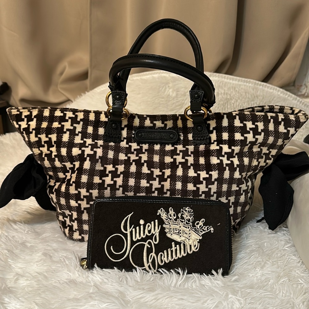 Y2K Juicy Couture Bundle bag and wallet